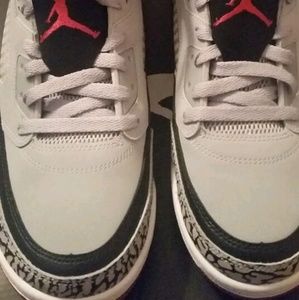 Jordan Spiz'ike Wolf Gray